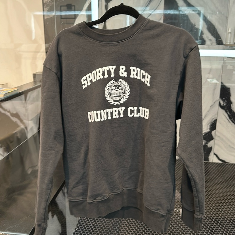 Sporty and rich sweatshirt